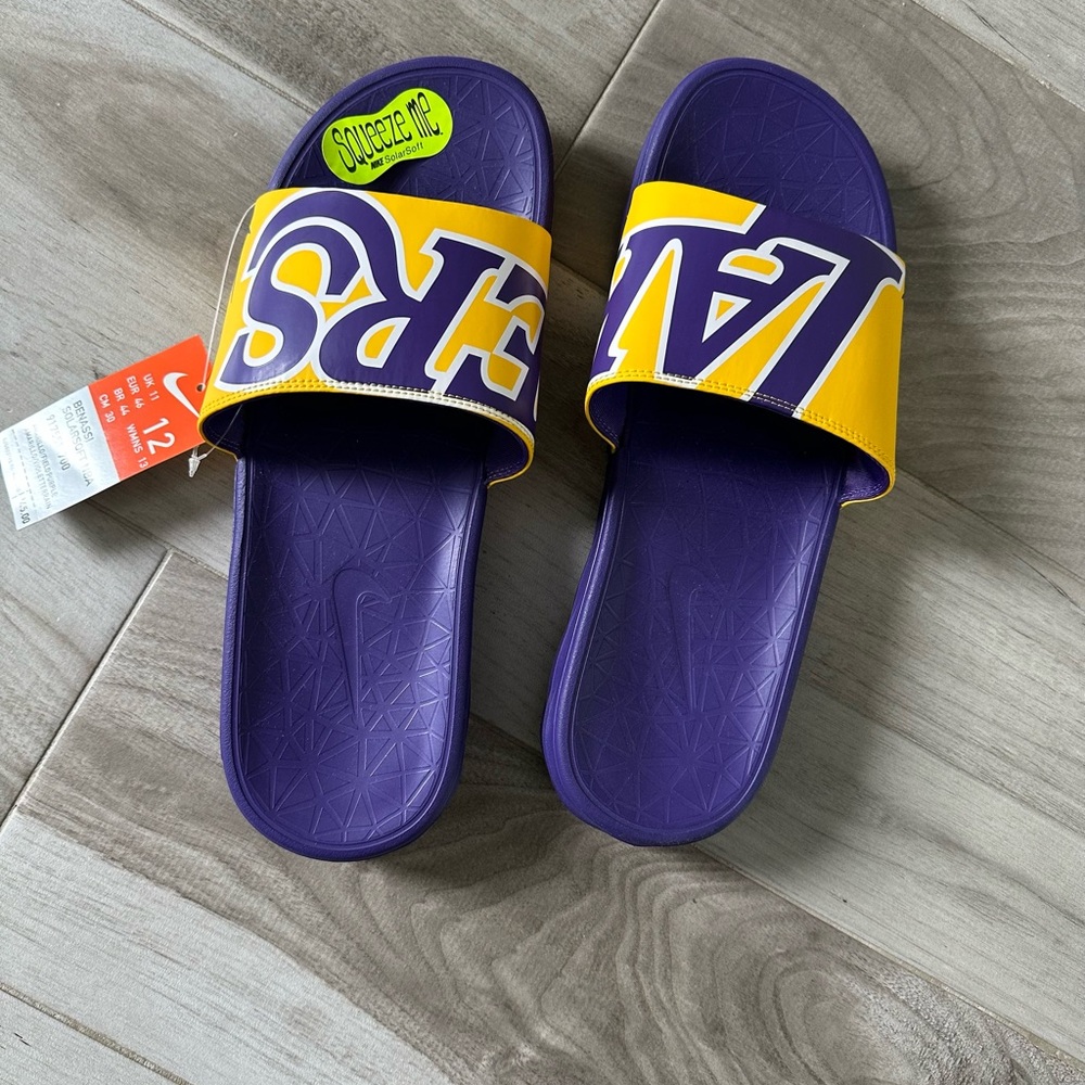 Nike X NBA Benassi Solarsoft Lakers Sandals 917551 700 Sz 12 Kobe